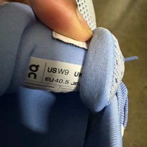 On Cloud women sneakers.